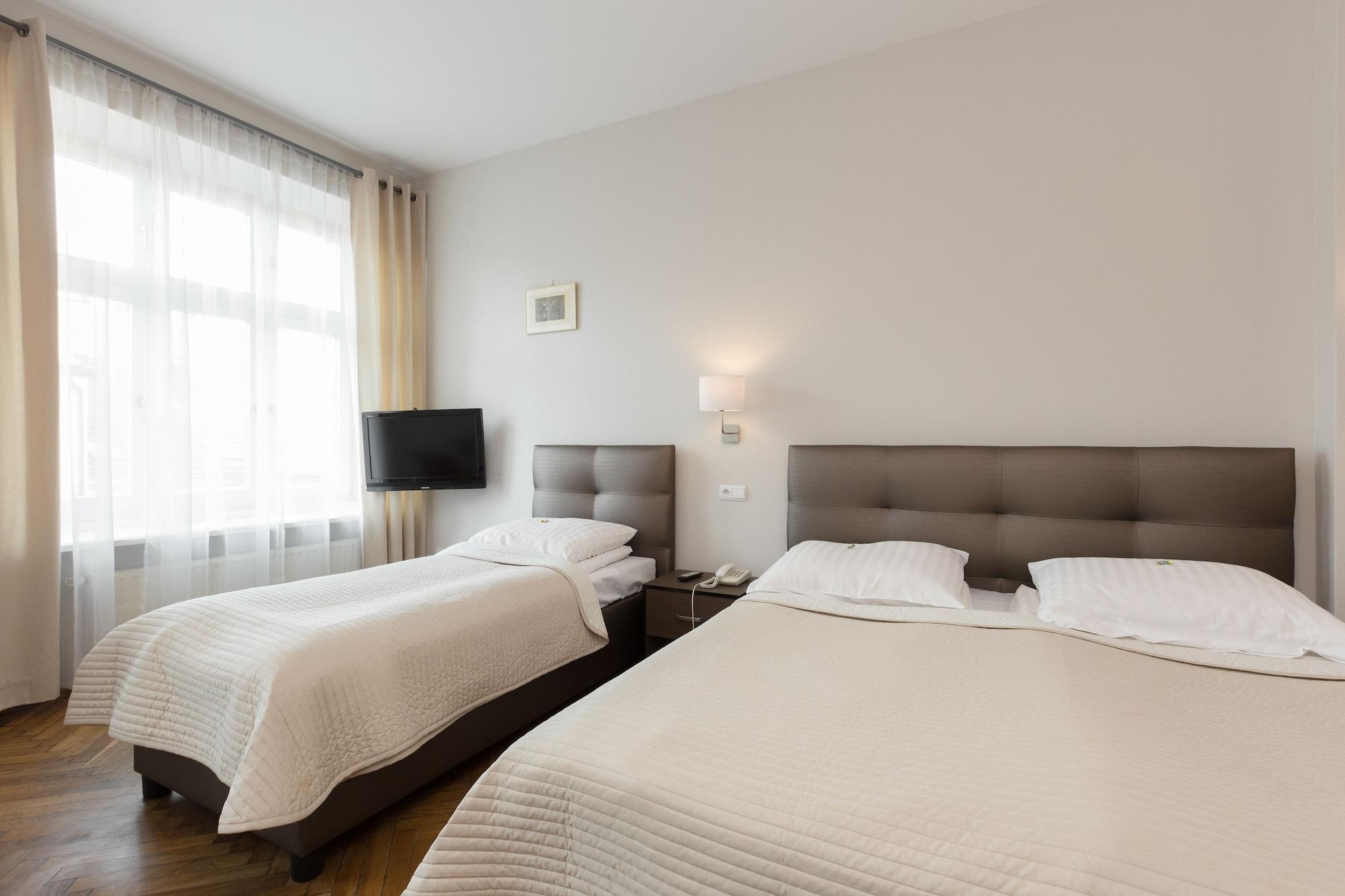 Hotel Floryan Old Town Krasków Εξωτερικό φωτογραφία